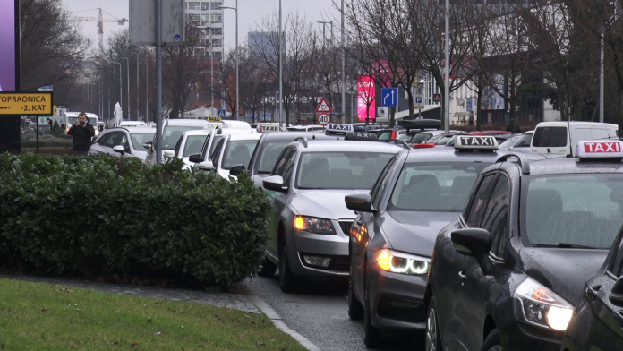 vlcsnap-2021-02-09-12h53m40s520 (1)