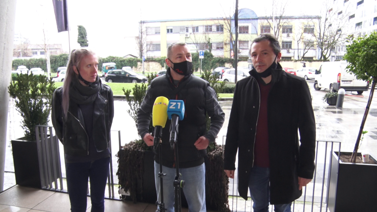 Novoosnovani Nezavisni sindikat vozača taksija održao prosvjed upozorenja