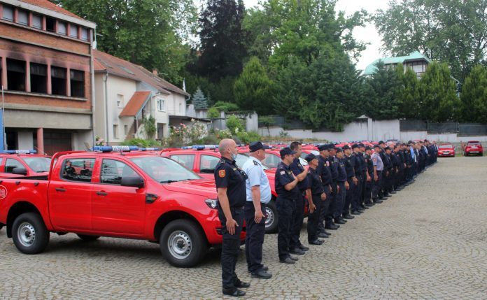 HVZ-primopredaja vatrogasnih vozila (4)