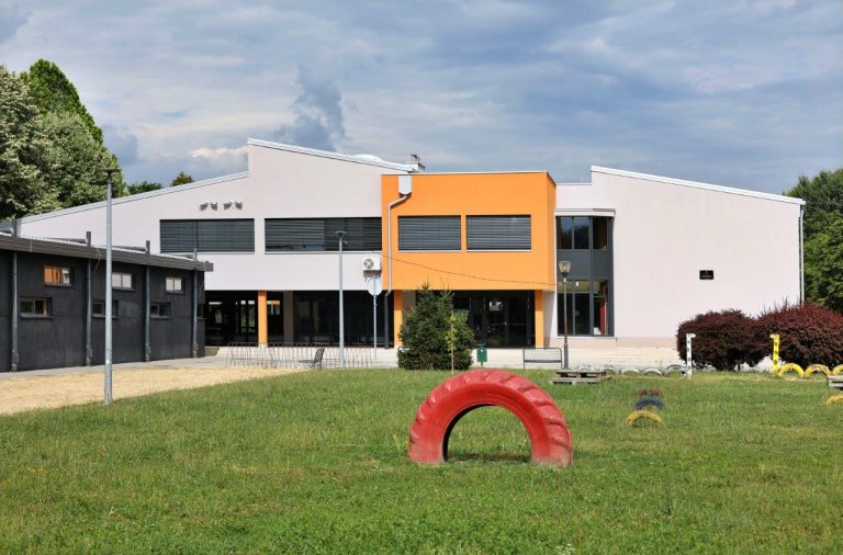 Energetski obnovljena zgrada OŠ Stjepana Basaričeka u Ivanić-Gradu