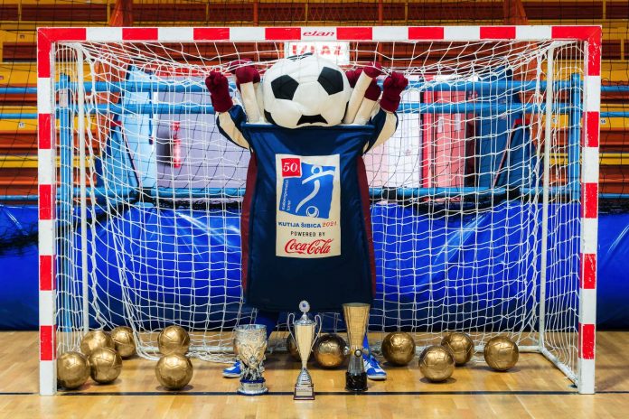 13Kutija šibica 2021