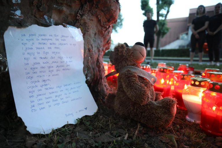 Petrin korak zaustavio je svijet