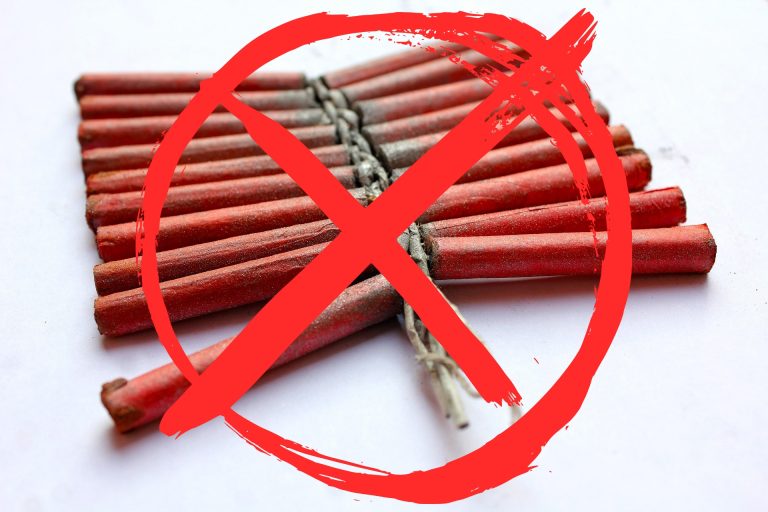 Od danas dopuštena pirotehnika, ali ne i petarde