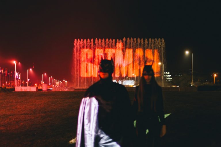 Sinoć je Zagreb postao Gotham City