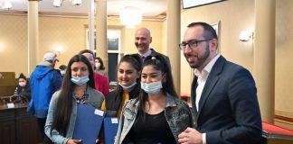 Grad Zagreb dodijelio 86 stipendija učenicima i studentima romske nacionalne manjine