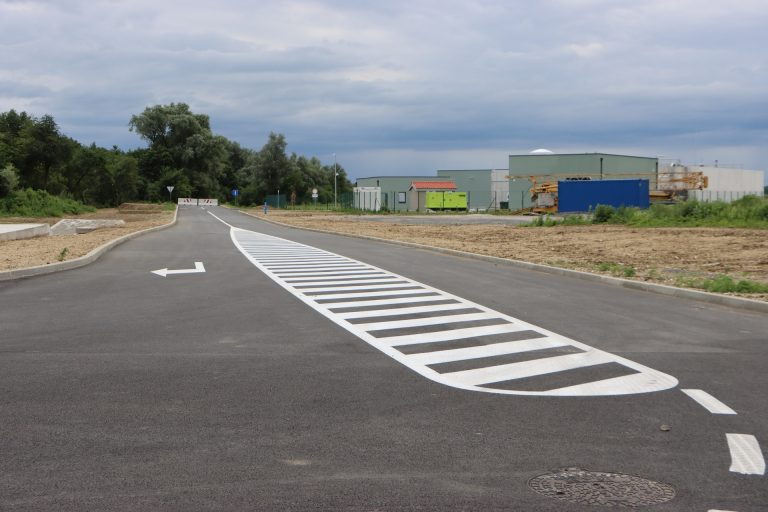 NOVA ULAGANJA U RAZVOJ GOSPODARSTVA JASTREBARSKOG