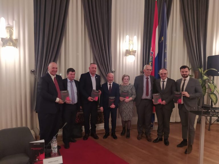 Zajednica Albanaca organizirala predstavljanje knjiga i izložbe o ratnim zločinima na Kosovu