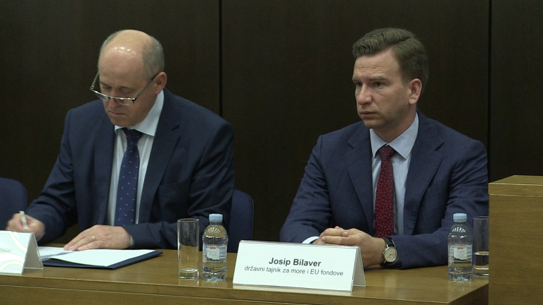 Svečano potpisan ugovor za vraćanje u ispravno stanje prometnica na području Zagrebačke županije