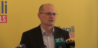 HSLS: Preimenovanjem ulica skreće se pažnja s gorućih komunalnih problema