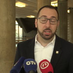 vlcsnap-2023-04-04-12h51m54s810