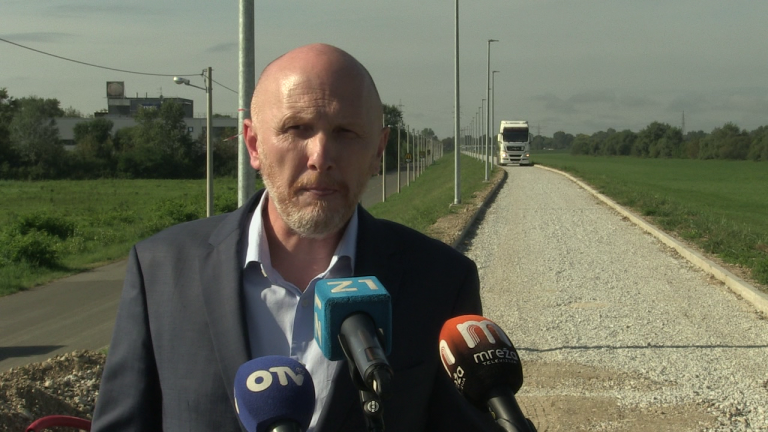 Petek: Gradonačelnik se boji velikih igrača iza “Malog Manhattana”