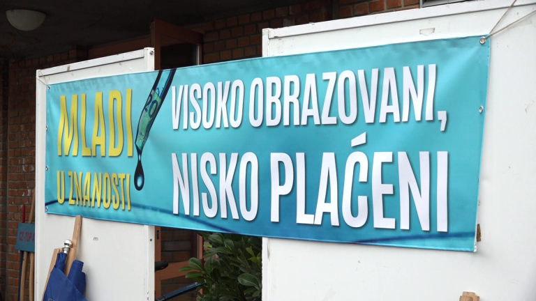 Sindikat znanosti organizirao prosvjedni skup ‘Mladi u znanosti – visokoobrazovani, nisko plaćeni‘