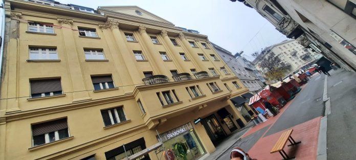 8349a4a1-f6dd-468b-b49d-21f7798406c6