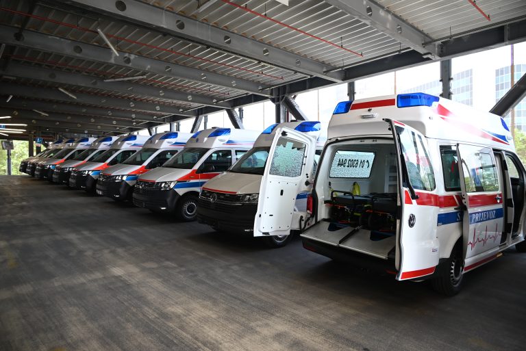 Nastavni zavod za hitnu medicinu Grada Zagreba dobio nova sanitetska vozila