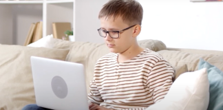 Mentalni problemi današnjice često su usko vezani uz korištenje ekrana, upozoravaju stručnjaci