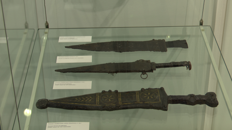 U Galeriji AMZ otvorena izložba „Tragovi rimske vojske u Zbirci Josipović“