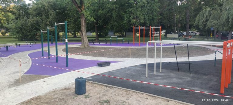 FOTO: Uskoro će u Zapruđu biti otvoren park za vježbanje