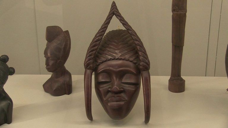 Izložba ‘Putnici’ u Etnografskom muzeju: Priče predmeta iz dalekih svjetova