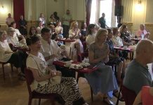 HNK: Kazališni doručak