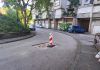 Rupa nasred ceste u Travnom stoji već tjedan dana