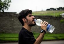 Dehidracija ljeti: znakovi koje tijelo šalje prije nego što postane opasno voda